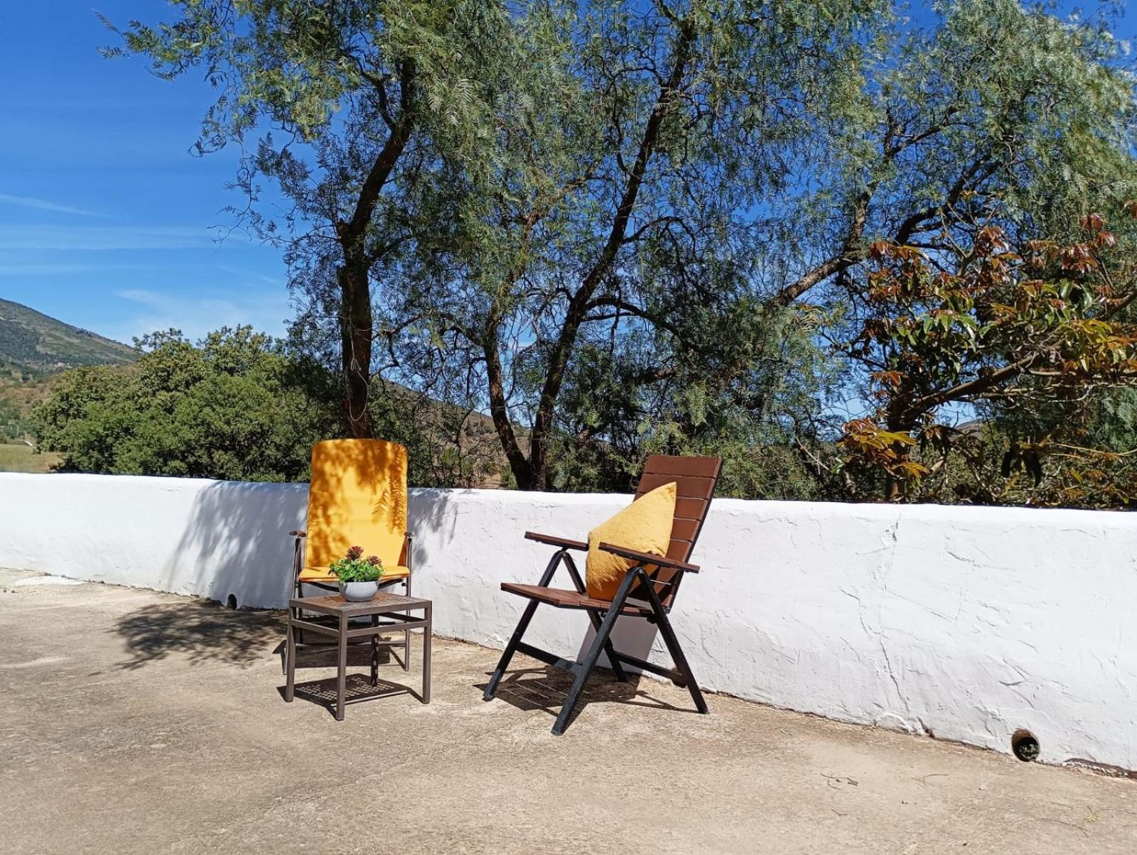 Complejo Rural Los Alcornoquillos Carratraca Εξωτερικό φωτογραφία