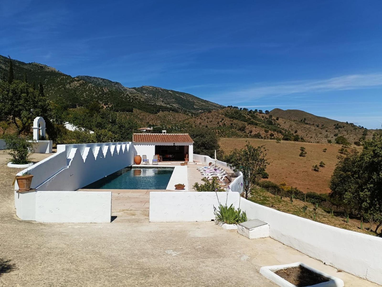 Complejo Rural Los Alcornoquillos Carratraca Εξωτερικό φωτογραφία
